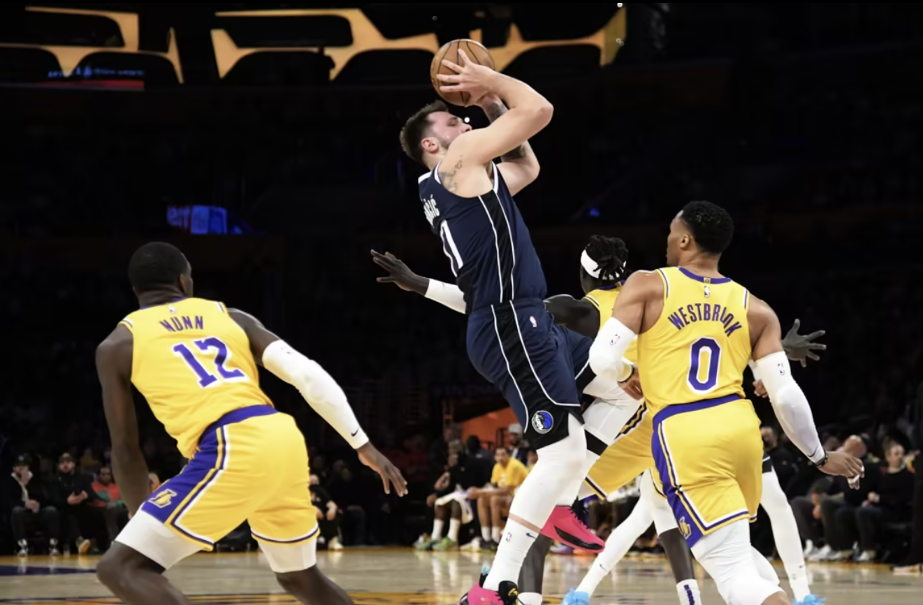九游体育官网-NBA季后赛冲刺阶段走向成谜;萨克拉门托国王主帅复盘;赛场秩序良好;赛程密集仍需轮换的简单介绍