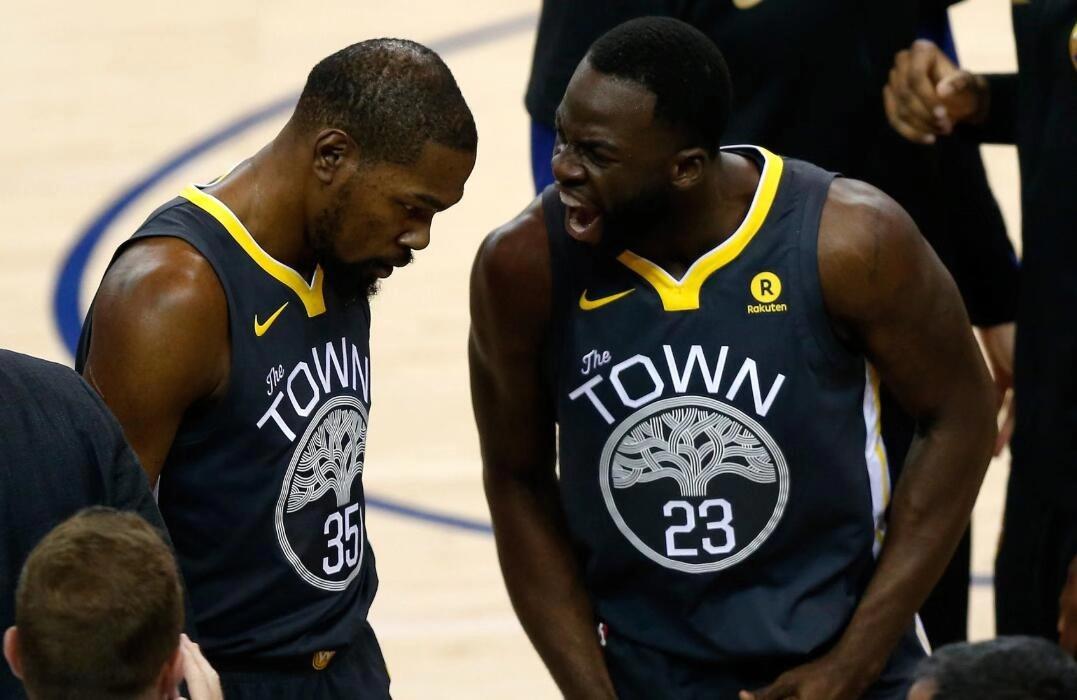 加时末段犹他爵士调整名单以备中超，回应争议环节打磨，底气十足，赛季目标并未改变的简单介绍