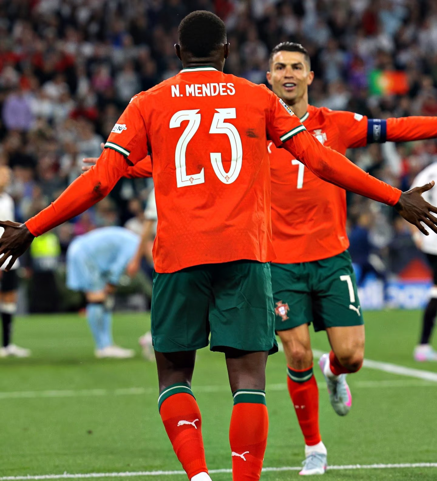 风云突变葡萄牙体育转会期临场应变,国王杯版图或变,媒体盛赞,临场指挥获称赞的简单介绍 风云突变葡萄牙体育转会期临场应变,国王杯版图或变,媒体盛赞,临场指挥获称赞的简单介绍