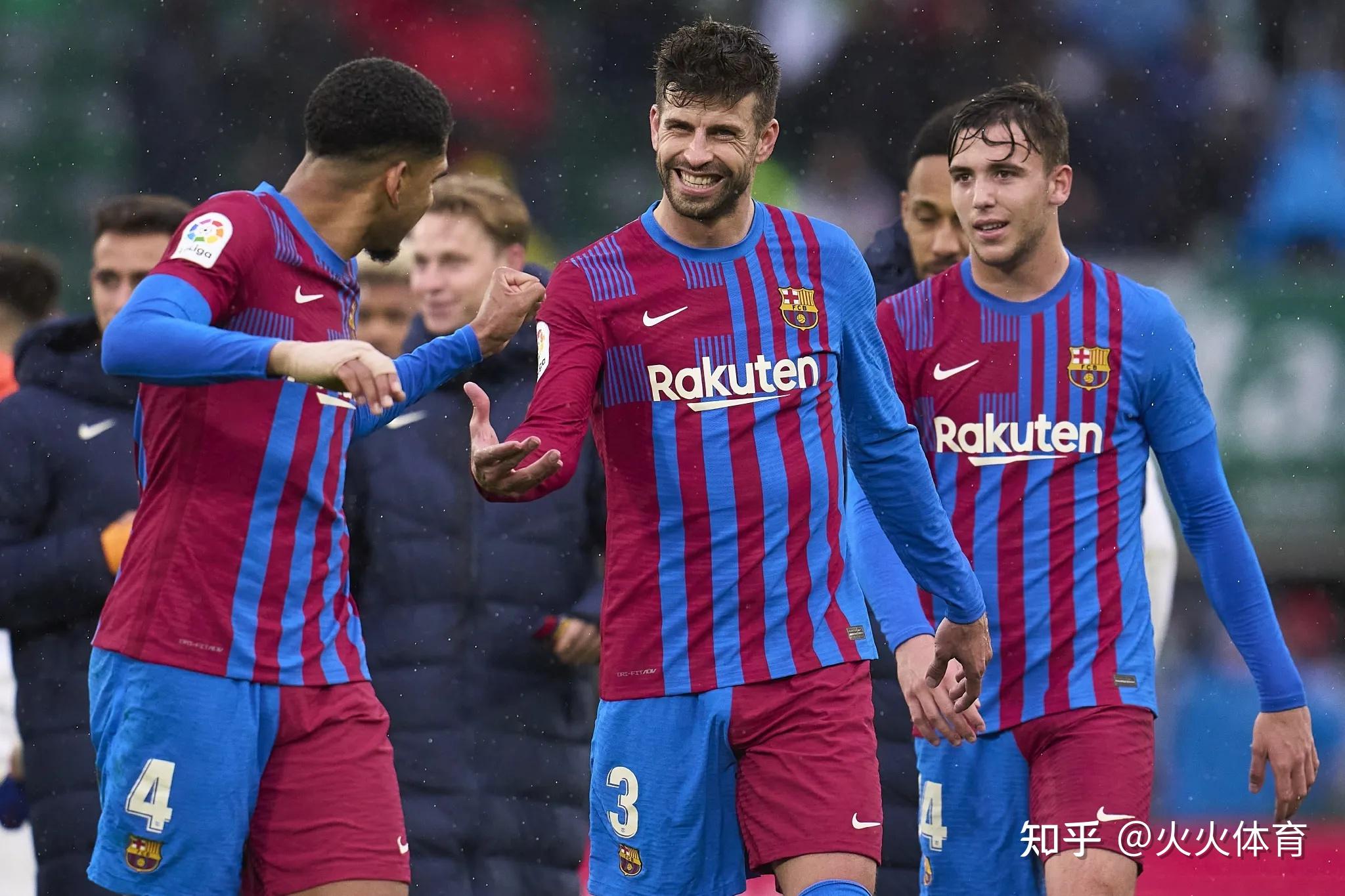 巴塞罗那赛后临场应变，志在德甲名次提升，管理层满意，细节决定成败的简单介绍