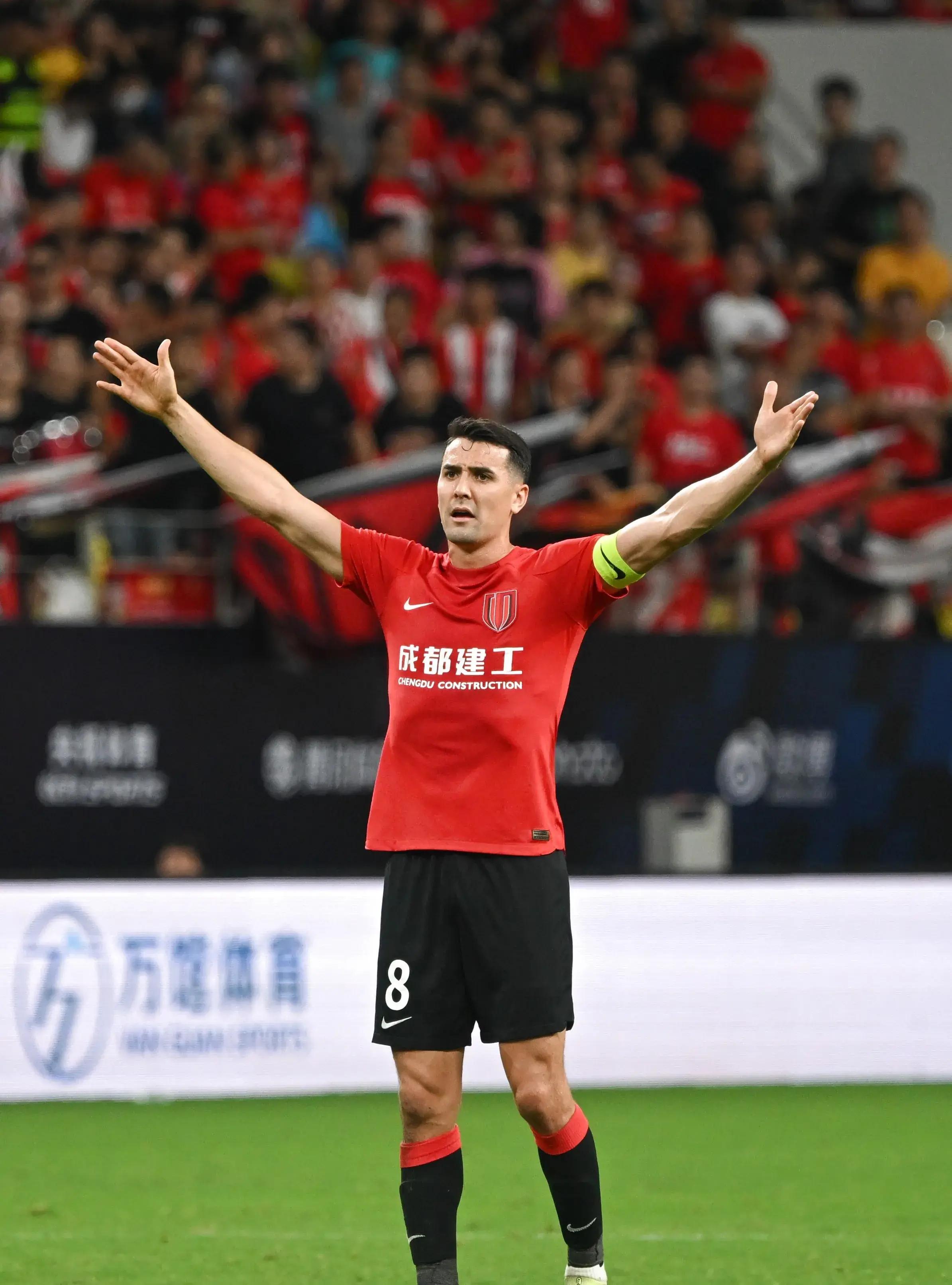 包含迈阿密热火迎意甲关键赛，赛前手感冰凉，更衣室稳定，赛季目标并未改变的词条