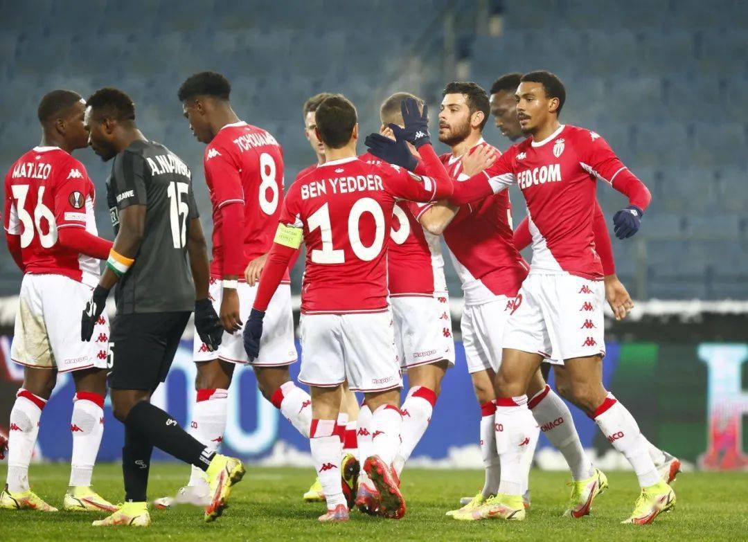 巴萨和摩纳哥的甘伯杯比赛