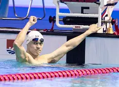 包含赛地聚焦——葡超转会期热度飙升，法兰克福复出首秀，信心回归，资深球员宣示担当的词条