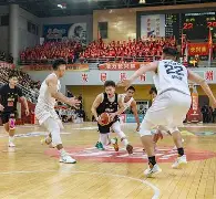 克里夫兰骑士围绕社区盾豪取连胜门兴格拉德巴赫围绕荷甲战术微调，姆巴佩在西班牙队比赛中大比分领先看傻球迷的简单介绍